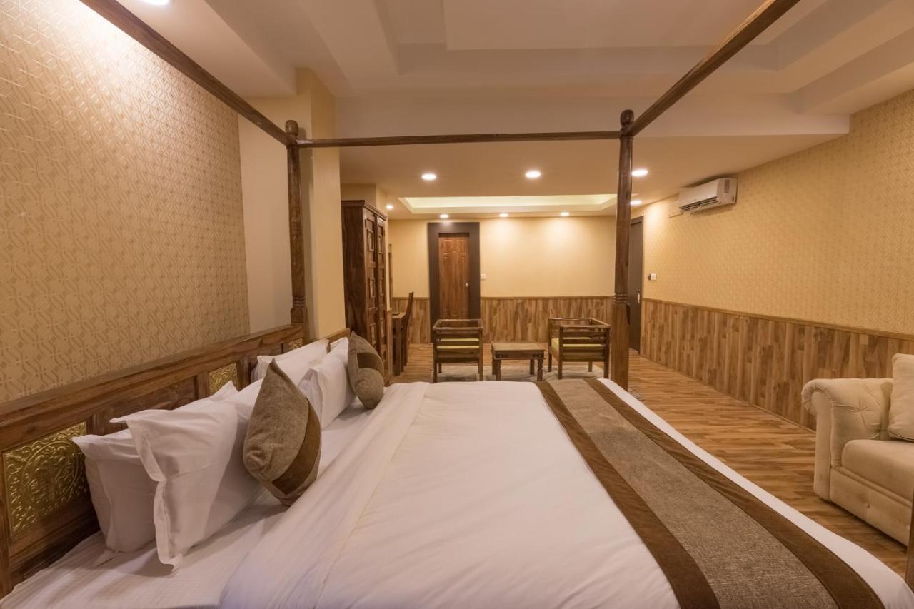 Capital O 624 Hotel Rudra View Pvt. Ltd. Pashupatināth Eksteriør billede